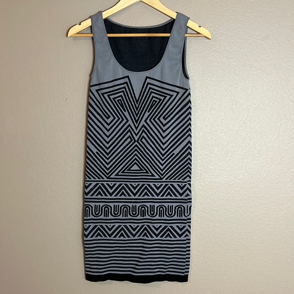 THATCHER Body-Con Dress - Picture 2 of 6